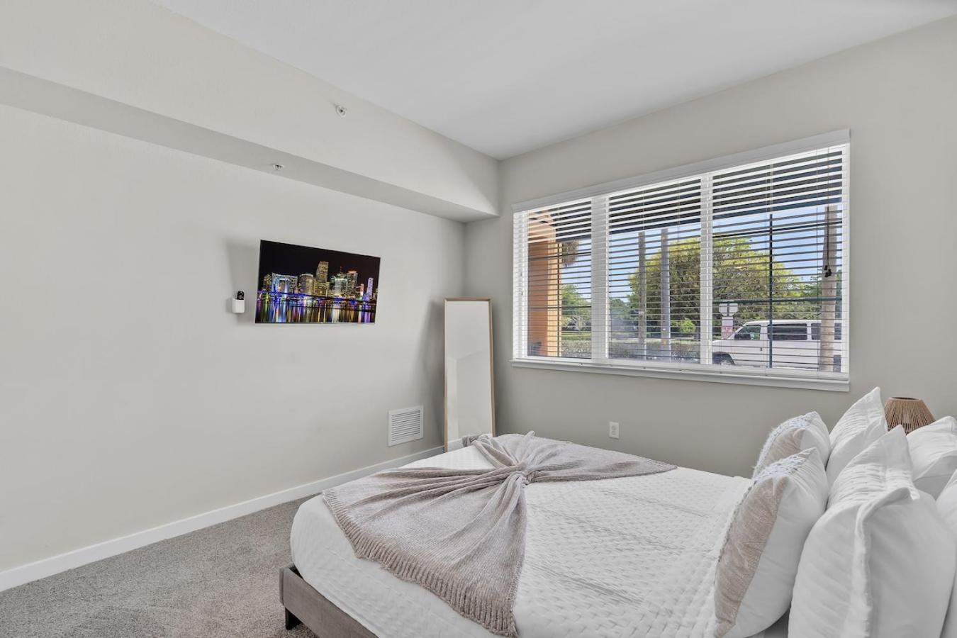 Cozy Retreat 2 Bedroom Hideaway Moments From The Sand Boynton Beach Eksteriør bilde