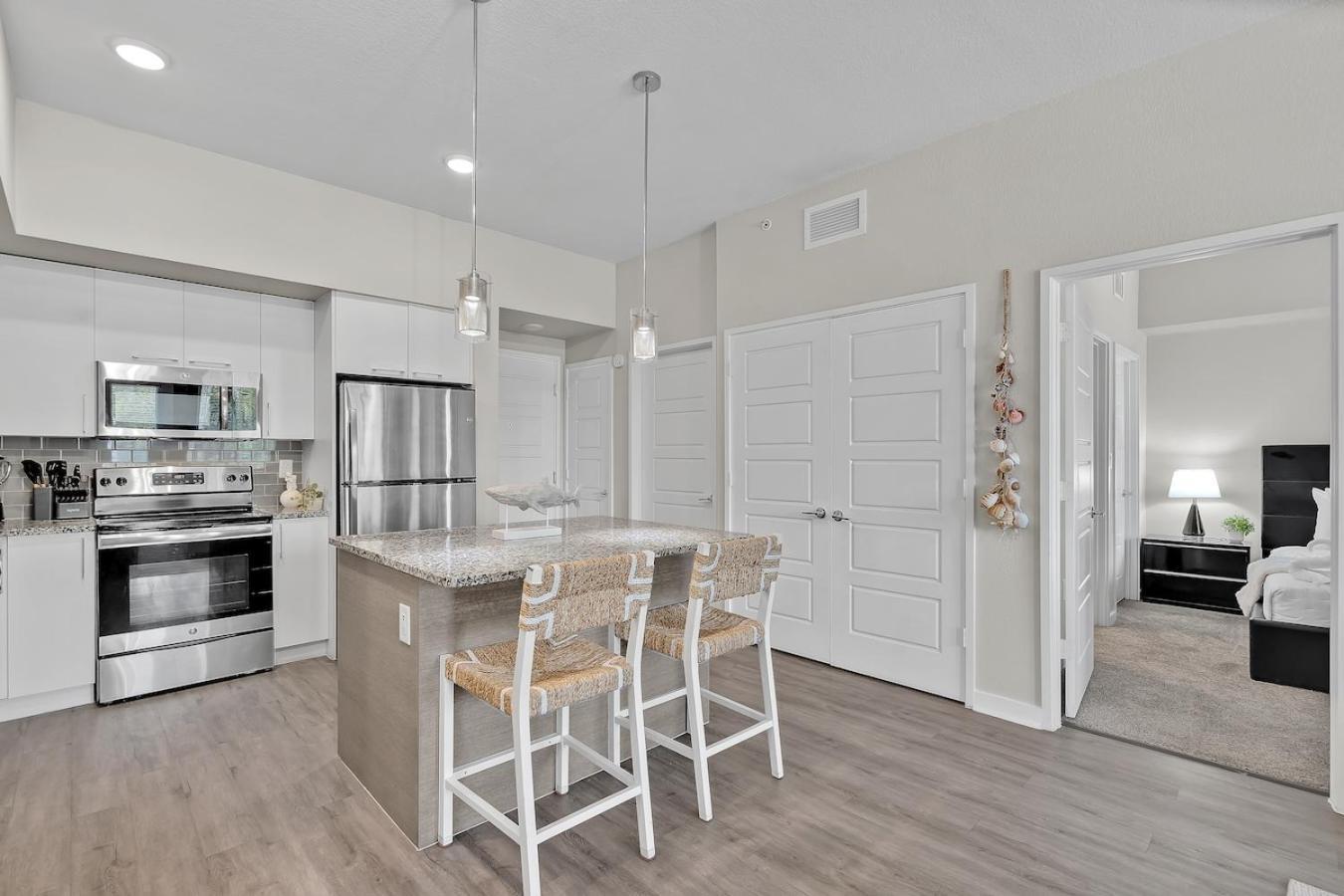 Cozy Retreat 2 Bedroom Hideaway Moments From The Sand Boynton Beach Eksteriør bilde
